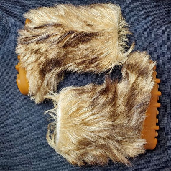 Vintage Genuine Goat Hair Fur Boots Super Shaggy YETI LAMA Cleated Rubber Size 6 - Picture 6 of 16